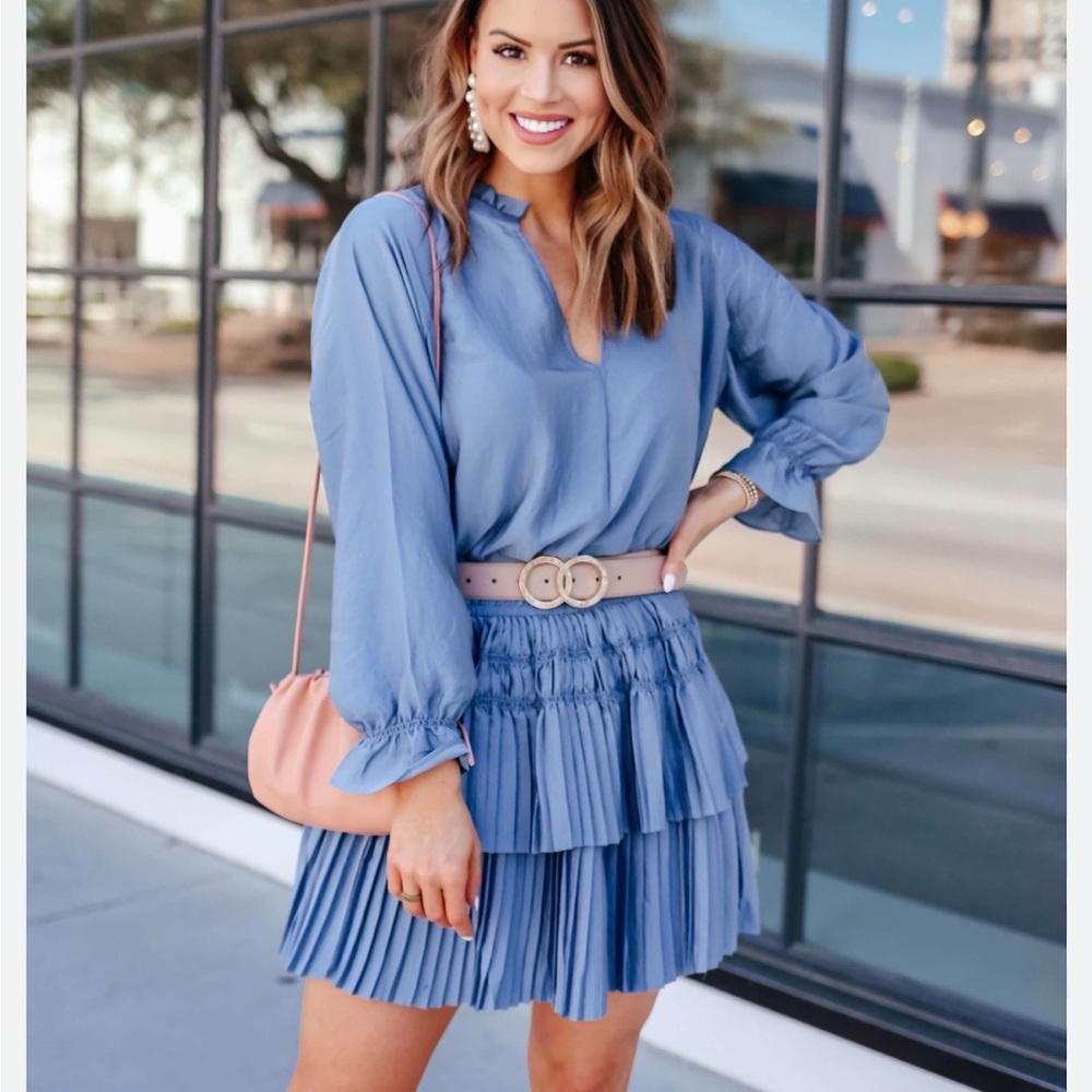 EXPRESS Spring Wardrobe Gliw Up dress